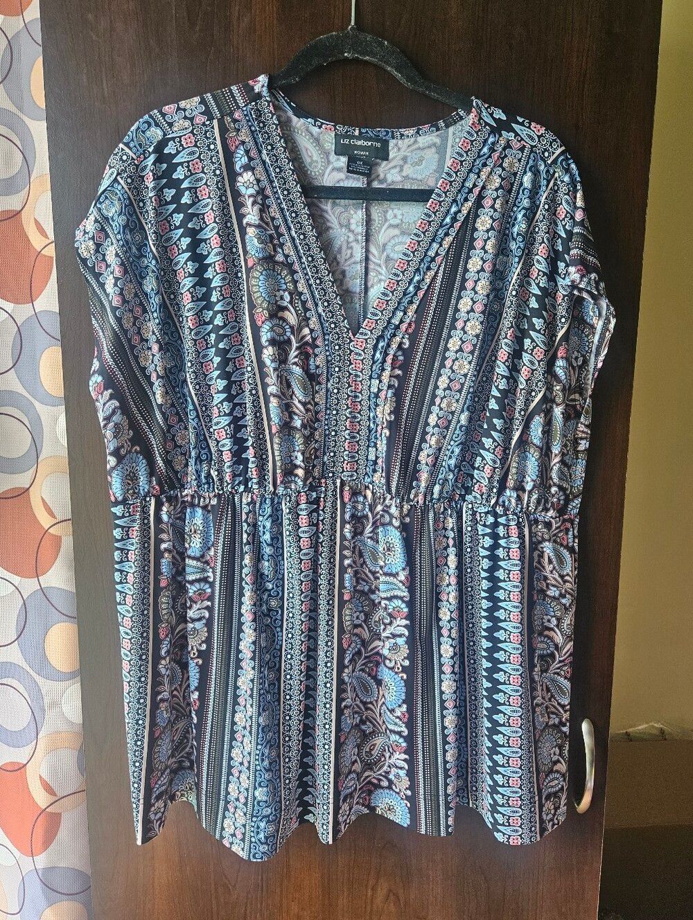 Liz Claiborne Dark Blue Paisley V-Neck Tunic with Blue and Pink Accents Size 0X